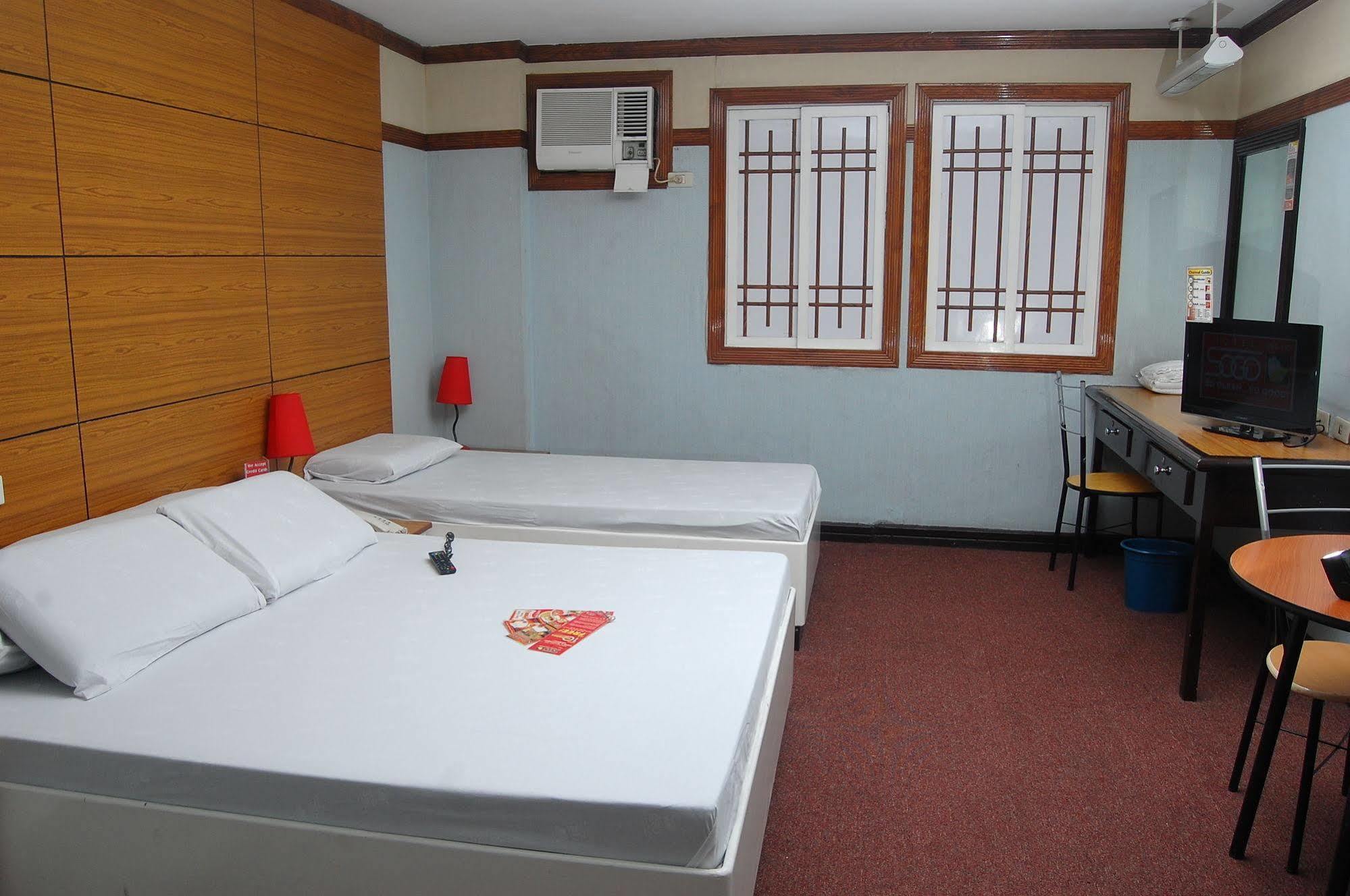 Hotel Sogo Sta Mesa Манила Экстерьер фото